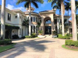 Grey Oaks property pending sale in Naples FL