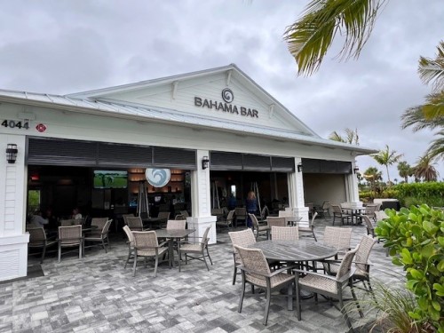 Esplanade Bahama Bar